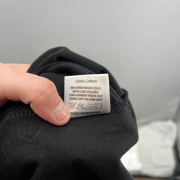 YoungLA T-shirt Unisex size Medium Black Model 412 Short Sleeve Fitted - Picture 11 of 11